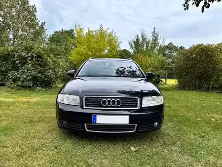 Audi A4 V6 2.4 170