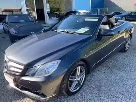 Mercedes-Benz Classe E E 200