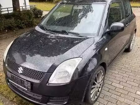 Suzuki Swift 1.3 92
