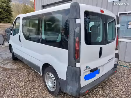 Opel Vivaro 