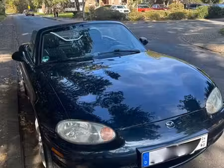 Mazda MX5 1.6 110