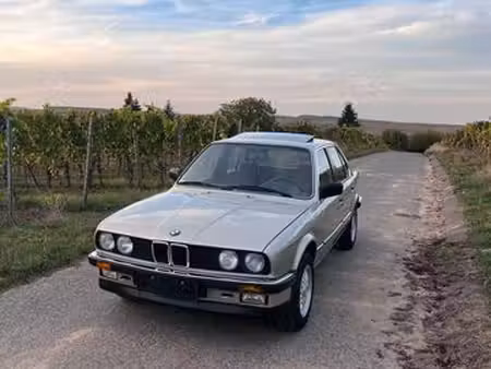 BMW Série 3 320i