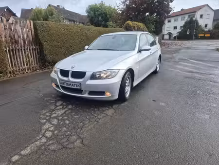 BMW Série 3 318i 2.0 129