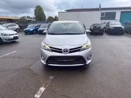 Toyota Verso 1.6 112 Confort