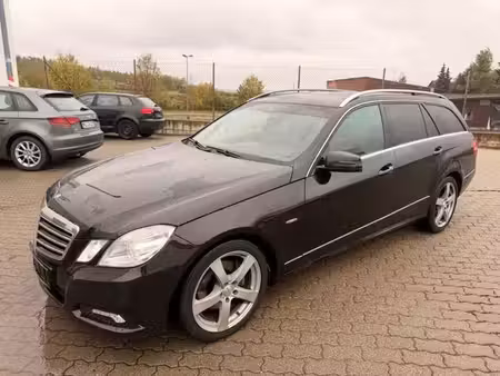 Mercedes-Benz Classe E E 350 E V6 3.0 CDI 170