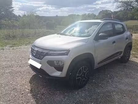 Dacia Spring 100
