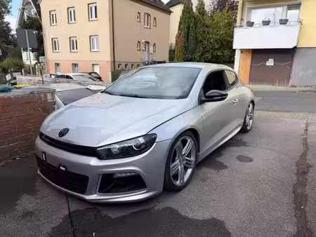 Volkswagen Scirocco R 2.0 TSI 265