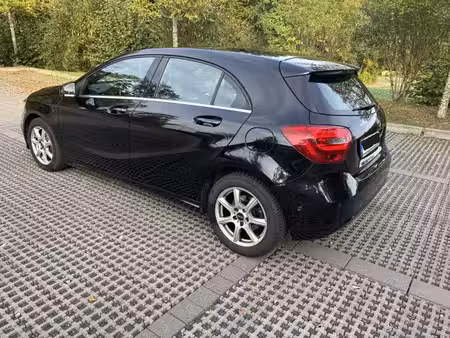 Mercedes-Benz Classe A A 180 1.6 122