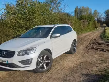 Volvo XC60 D4 190 R Design