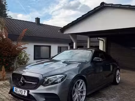 Mercedes-Benz Classe E E 400
