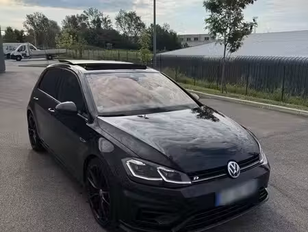 Volkswagen Golf GTI 2.0 TSI 245 Performance