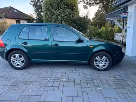 Volkswagen Golf 1.9 TDI 90