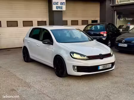 Volkswagen Golf 2.0 TDI 110