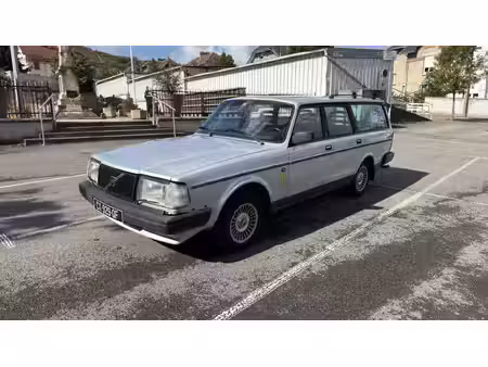 Volvo 245 