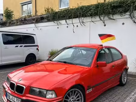 BMW Série 3 323i 140