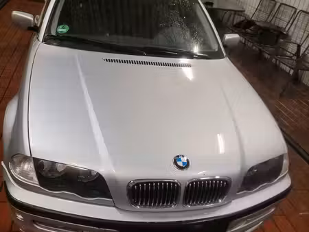BMW Série 3 320i 2.2 170