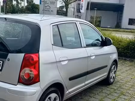 Kia Picanto 1.1 65