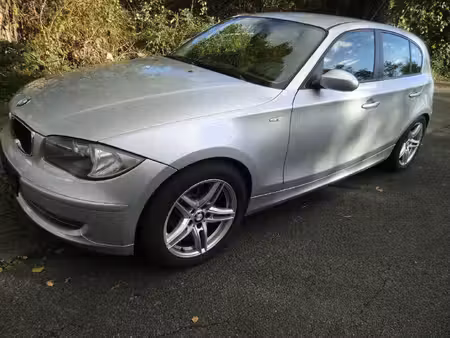 BMW Série 1 116i 1.6 122