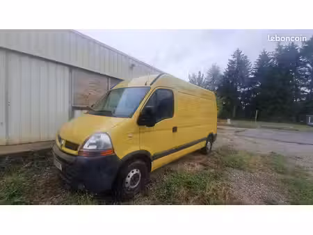Renault Master 2.5 dCi 100