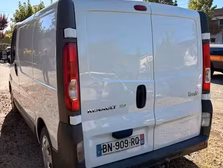 Renault Trafic 2.0 dCi 115
