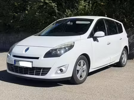 Renault Scénic 1.9 dCi 131