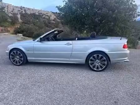 BMW Série 3 320i 2.2 170