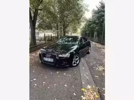 Audi A5 2.0 TDI 143 Ambiente