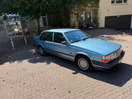 Volvo 940 2.3 T 135