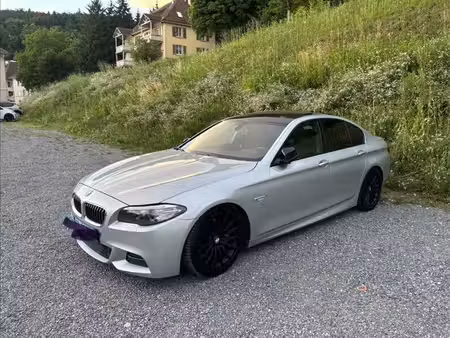 BMW Série 5 530d 3.0 258 Modern