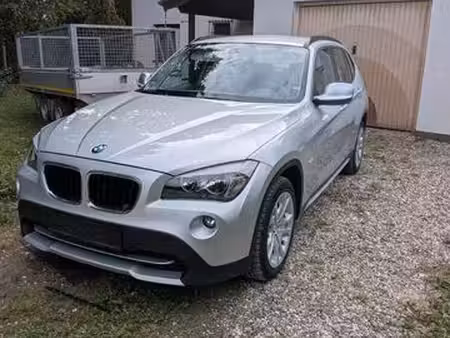 BMW Série 1 118i 150