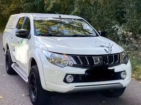 Mitsubishi L200 2.4 181 4x4