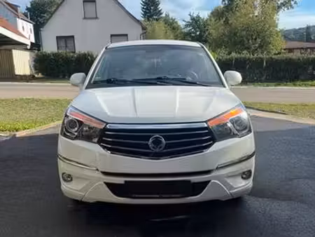 SsangYong Rodius 220 E XDI 2.2 178