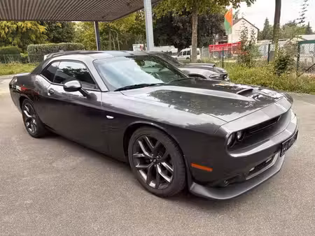 Dodge Challenger RT V8 5.7