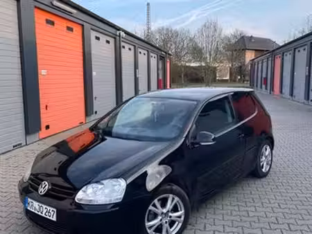 Volkswagen Golf 1.9 TDI 105