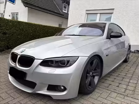 BMW Série 3 330i 218