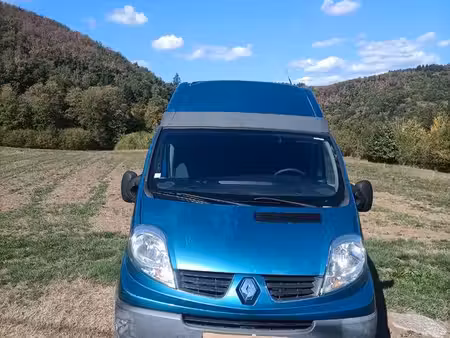 Renault Trafic 2.5 dCi 150