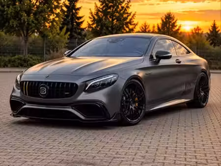 Brabus 700 