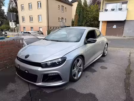 Volkswagen Scirocco R 2.0 TSI 265
