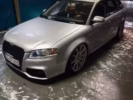 Audi A4 V6 2.5 TDI 163