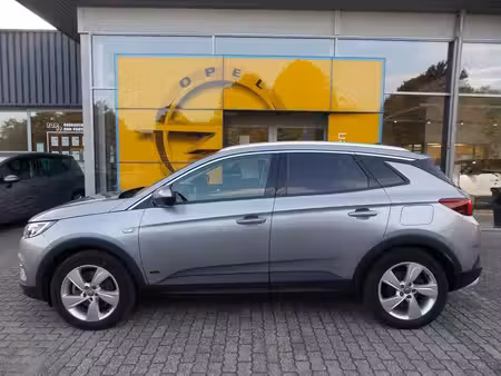 Opel Grandland 1.6 Elegance