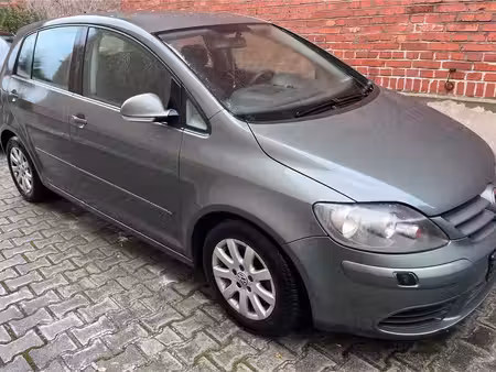 Volkswagen Golf 1.9 TDI 105