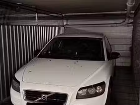 Volvo C30 1.6 100
