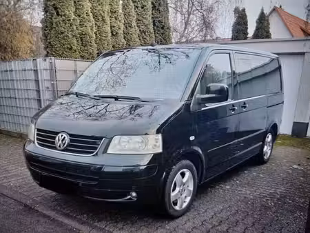Volkswagen Transporter T5 V6 3.2 235