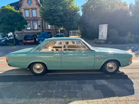Ford Taunus 