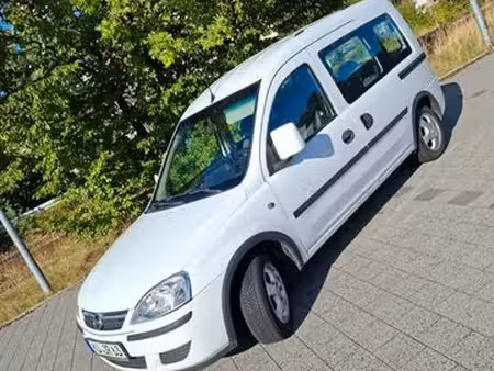 Opel Combo 1.2 CDTI