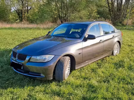 BMW Série 3 318i 2.0 143
