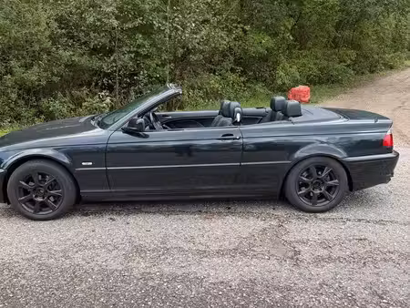 BMW Série 3 320i 2.2 170