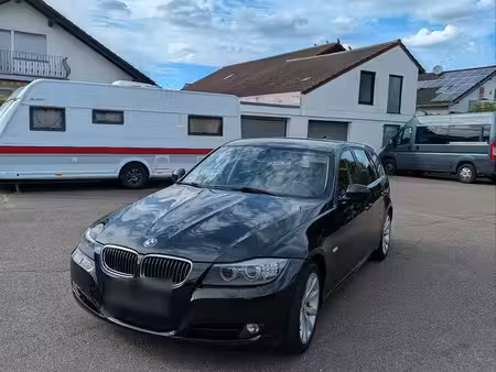 BMW Série 3 3.0 245