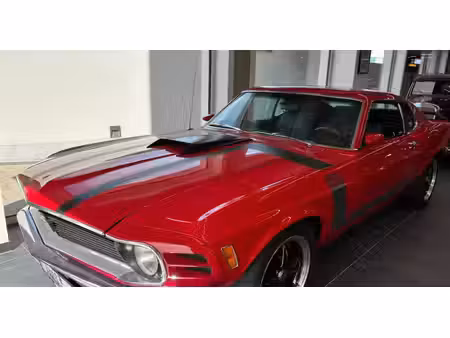 Ford Mustang Mach 1 V8 5.0