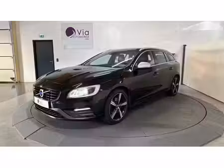 Volvo V60 D3 2.0 150 R Design